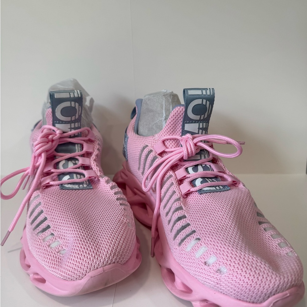 GSLMOLN Womens Walking Shoes   Non Slip Sports Casual Fashion Sneakers Size 10
